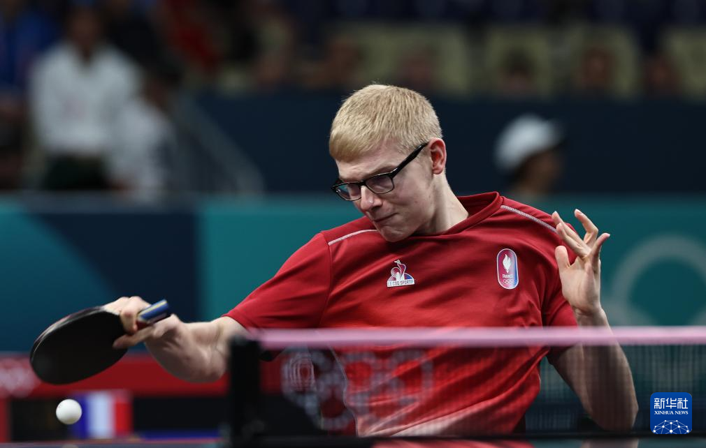 冠军底色与 冠军底色与