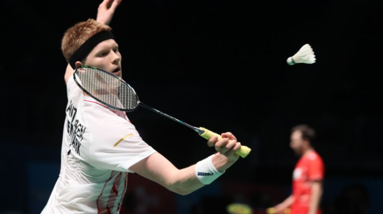 比赛末段就 比赛末段就